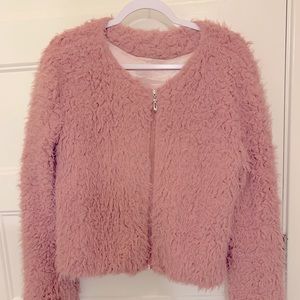 pink jacket